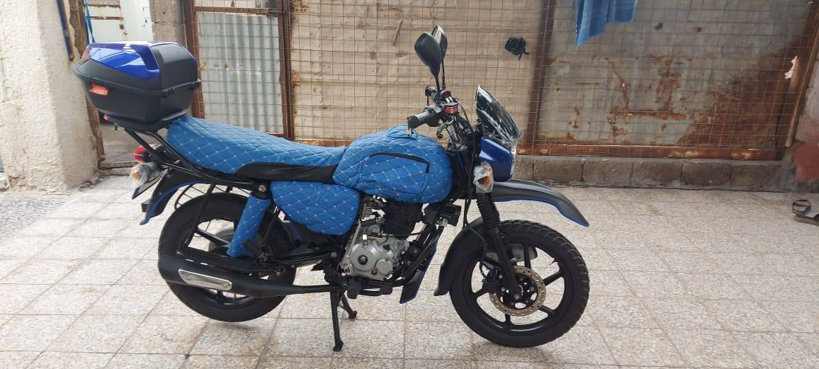 دراجه بوكسر رقم بصره م  23  بسمي مكفوله من كلشي  سنويه جديده ول دراجه مزوده ماتخسر عليهه ربع السعر مليونيه 800  بيه مجال قليل ***********
