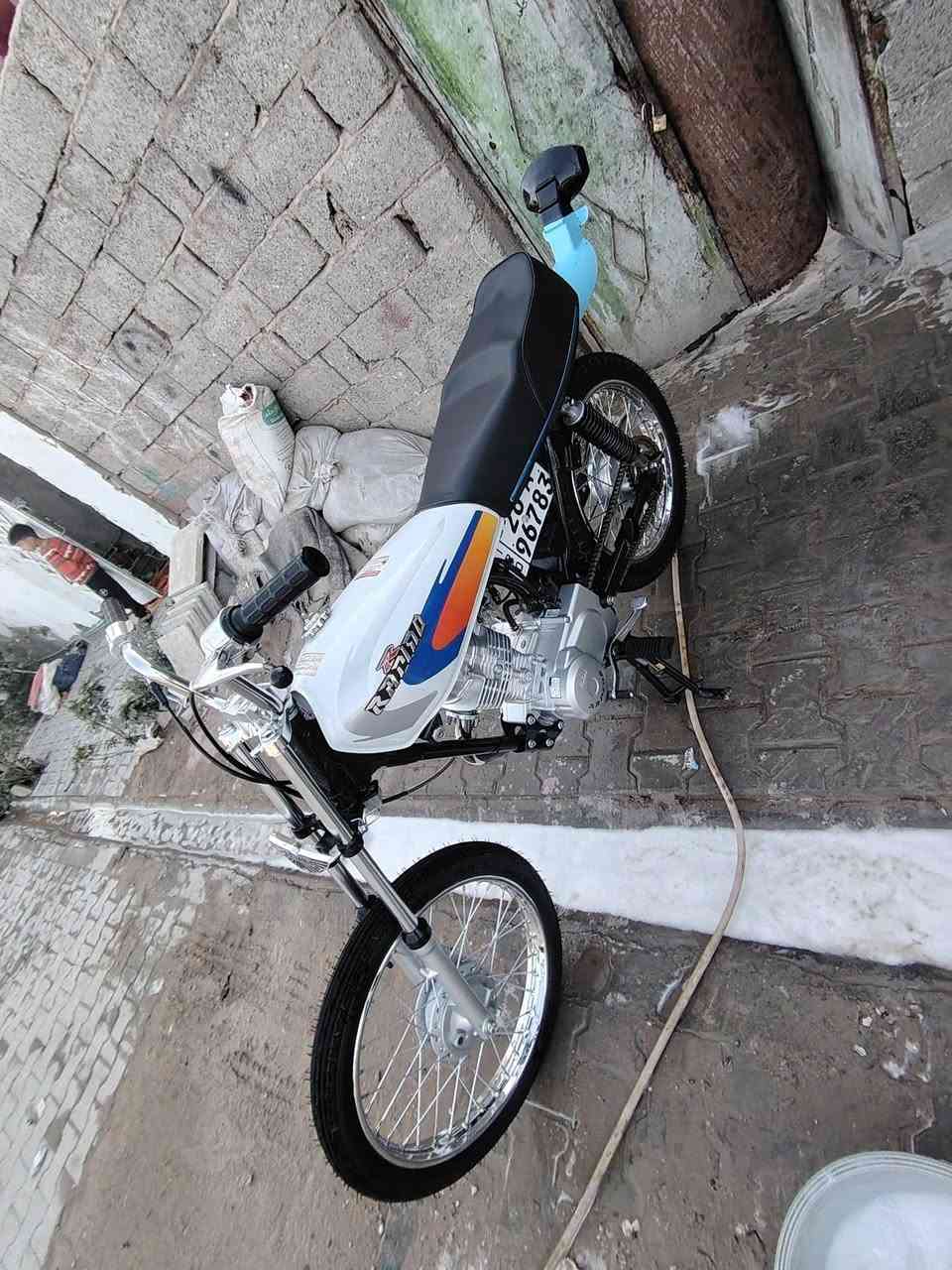 سلام عليكم شباب دراجه رقم وسنويه البيع ما صالي سبوع بعده عل سحك تفاصيل والسعر خاص


**إذا كنت صاحب هذا الإعلان وتريد حذفه لأي سبب، رجاءا أرسل رسالة إلى الدعم الفني**