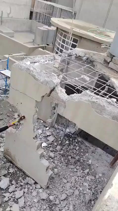 عمال على مدار ال 24 ساعه كادر متوفر للتفليش للصبات البيتونه والارضيه لتصعيد المواد الانشائيه اسعار مناسبه شغل هندسي للتفليش تصعيد المواد على الكتف ونج تصعيد المواد اسعار ٠مناسبه**********************
