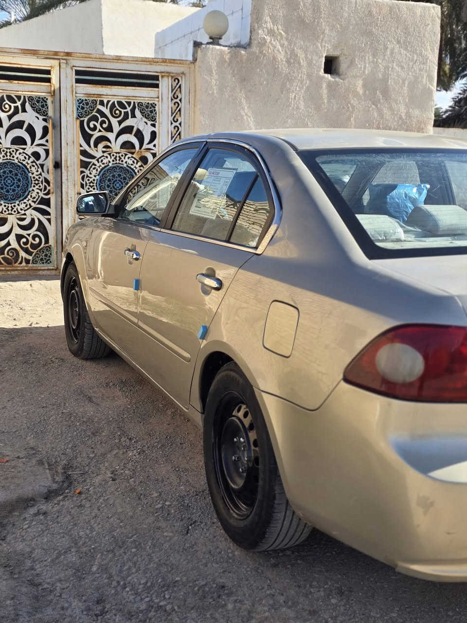 السلام عليكم اوبتيما مؤديل 2008 متؤمه ارقام وسنويه وي الشاصي رقم اربيل  كصة قماره فقط والباقي كله مكفول
سياره تخم تاير جديد حداديه جديده تبريد كرهبائيات كلها شغاله دواخل جدد ويل عادي 
مكينه 2000 دوش ألسعر 46 بيه مجال للشراي 
مكان الشطره 
(***********)

(‏‪***********‬‏) 
اللأستفسار علئ الرقم
