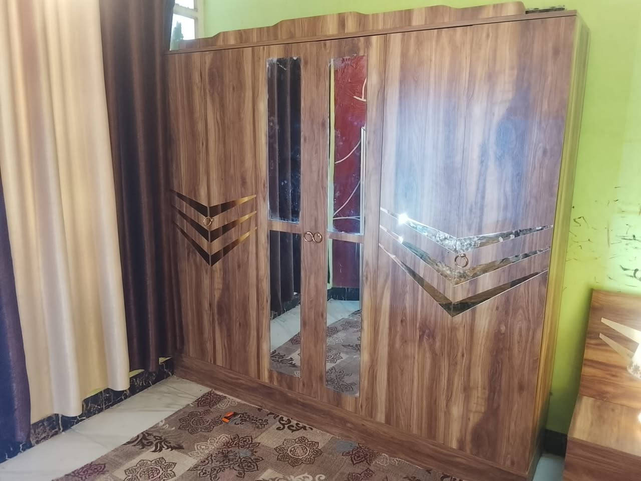 اغراض نظيفات ومابيهن ضرر مستعجليهن ع بيعهن 
غرفة نوم 5 قطع 
صوبه نفطيه 
ثريات عدد 4 
مراوح عدد 4
كف تحفيز الاعصاب 
العنوان الديوانيه ام خيل 
شارع 20


**إذا كنت صاحب هذا الإعلان وتريد حذفه لأي سبب، رجاءا أرسل رسالة إلى الدعم الفني**