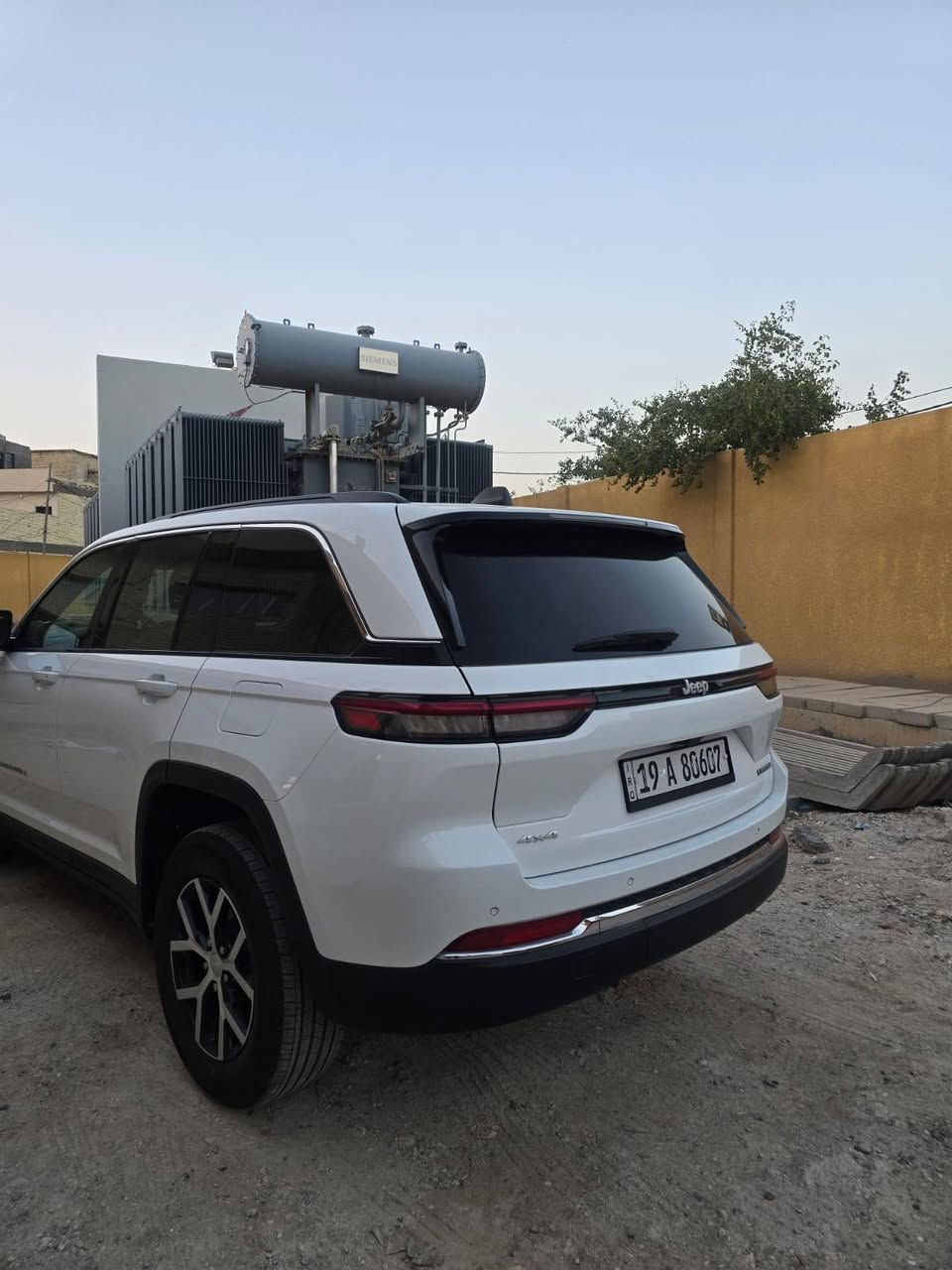 جيب أمريكي ٢٤ ماشيه ٣٠ الف  كتاب شهدا اسويلك وكاله عامه بسم المشتري
صور الحادث موجوده حادث خفيف جدا
رقم كربلا السعر ٣٤٠
الرقم ***********
