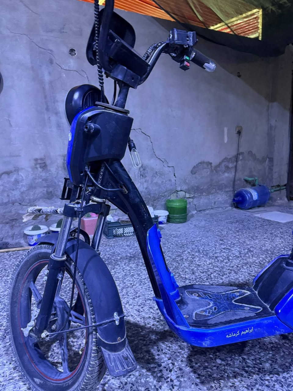 للبيع دراجة شحن كهربائية
*نقص بطاريات 
*السعر 125


**إذا كنت صاحب هذا الإعلان وتريد حذفه لأي سبب، رجاءا أرسل رسالة إلى الدعم الفني**