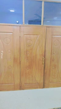 ثلاث بيبان • خشب اصلي