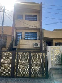 بيت مشتملين منفصلة عامودي درج خارجي للبيع الواجهه ٤.٣ متر  نزال ٢٠ الم...