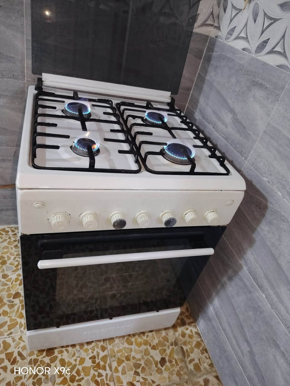 عندي هذا الطباخ للبيع وبسعر مناسب


**إذا كنت صاحب هذا الإعلان وتريد حذفه لأي سبب، رجاءا أرسل رسالة إلى الدعم الفني**