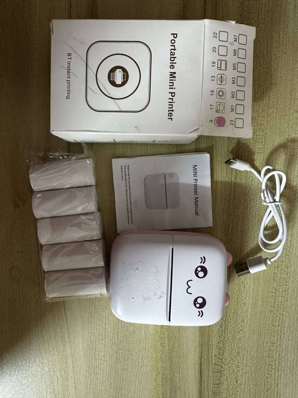 سلام عليكم 
طابعة صغيره الحجم تنربط ايفون او أندرويد مستخدمه شي بسيط السعر 20 الف مع التوصيل 
تواصل واتساب ***********
