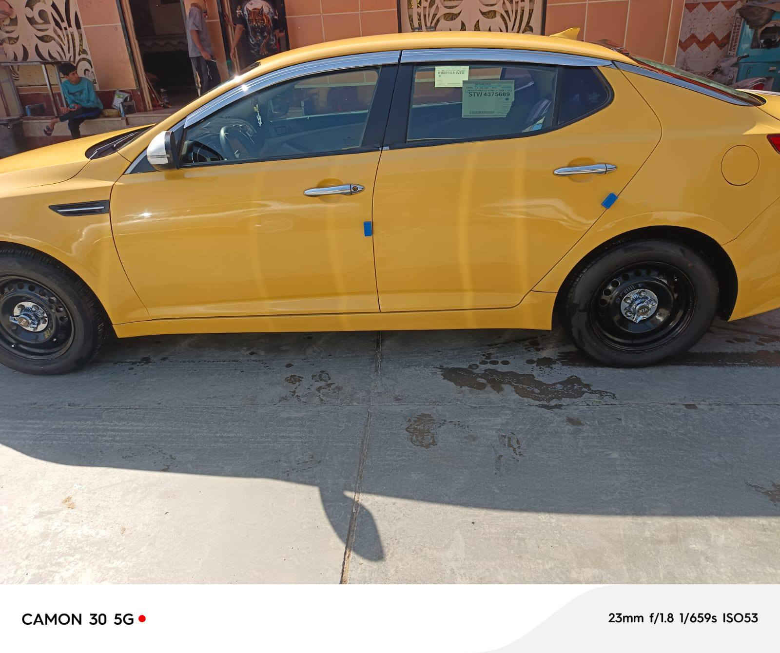 سلام عليكم ورحمه الله وبركاته 
سياره اوبتيما 
موديل 2011 سياره حلوه 
رقم بغداد  مصفره هيئه وغرامات 
سعر 85بيه مجال بسيط 
الديوانية مركز 
رقم ***********
