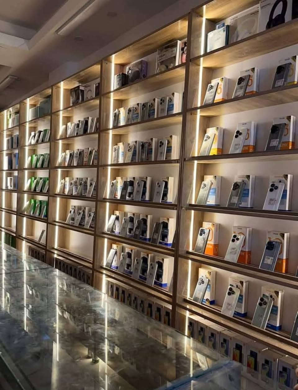 العلق تم حدد مكانك توصلك الاسعار مكان #البصرة
(#لا #يوجد #توصيل #محافظات #حاليا) 

(#لا #يوجد #توصيل #محافظات #حاليا) 

تم وصول فاترینات جميع الوان جهاز استلام 

ما يهمنه صعود أسعار الخشب جوه سوك 

الخشب((mdf) وليس ملامين 

من لديه الحجز يارت يجي يستلم بضاعه

فاترينات خشب جميع الألوان 

يوجد عمق 20*ارتفاع 250سم

يوجد عمق 30 ارتفاع 250سم 

#اكو_تفصال_حسب_لطلب 

مكان #البصرة #البصرة 

 يوجد توصيل داخل البصرة فقط 

(#لا #يوجد #توصيل #محافظات #حاليا) 

 *********** واتساب وانتصال

ملاحظه السبب عدم الذكر الا.سعار انحضر
