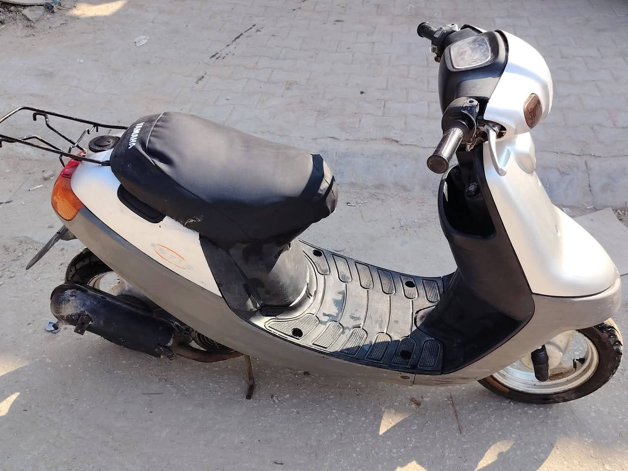 دراجه بطة للبيع كاملة ما بيهه نقص فقط باتري نقص  شغاله سلف وهندر  السعر 300    ///  مكلف بل نشر  
صاحب الدراجه  ***********
