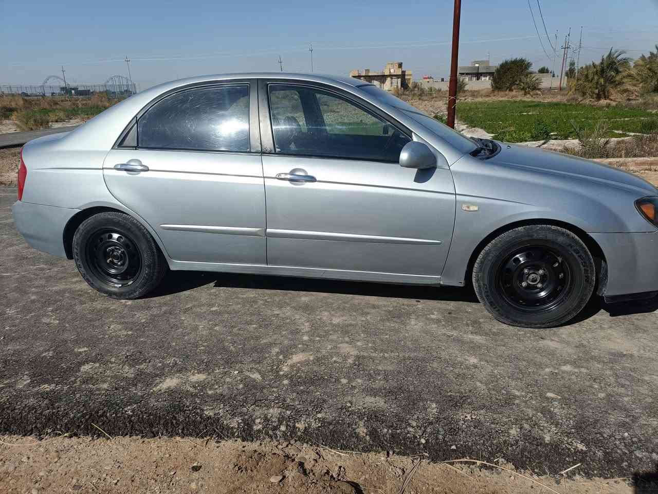 سبكترا 2006 محرك 2000 خاليه من الضربه القويه مصبوغه عام گير ومحرك وكهربائيات كفاله حداديه 50 بلميه مكاني ناصريه مركز السعر 75 وبيها مجال سياره بااسمي سنويه ل29 هزه بعدها ما ساقطه
***********
