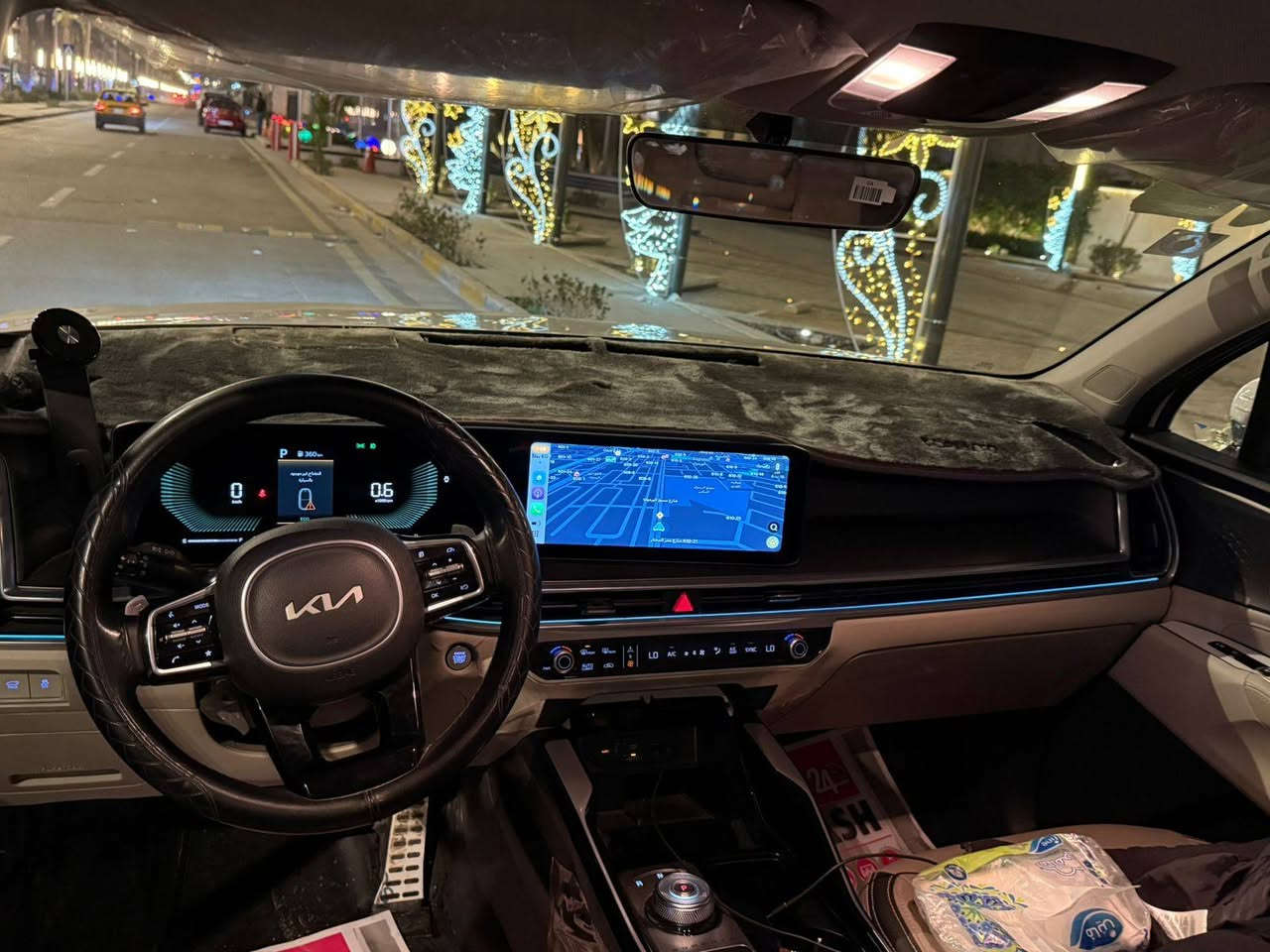 تحيه طيبه السلام عليكم
كيا سورنتو 2025 
فول مواصفات عده بارنوما 
خليجي بعدها ظمان شركه دوليه
ماشيه 20 الف 
مكفوله من كلشي 
مكينة 4 سلندر 2500
 رقم بغداد دولي باسمي تحويل مباشرة سنويه هزه 
السعر 32 ونص 
يعني 3  شدات 25 ورقه وبيها مجال 
اي استفسار 
***********
مكان بغداد كاظميه او منصور 
غير متواجد
