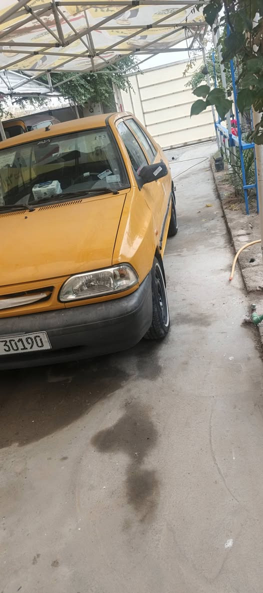 السلام عليكم
للبيع سايبا موديل 2018 سيارة جاهزة ما ناقصهة شي معمر بس الهلالت جاملغ صفحت السايق سيارة جديدة وحلوة تخم تاير  السعر ٤٨ مكان بغداد سبع البور رقم *********** او***********
