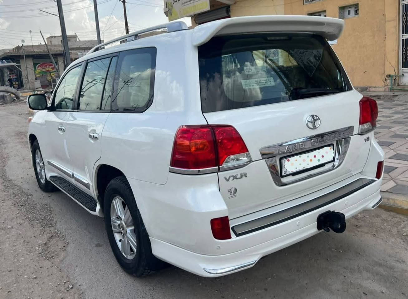لاندكروز ٢٠١٤ فئه VXR محرك ٨ سلندر أعلى فئه باللاند.. رقم بصره بسمي تحويل مباشر.. كفاله ماعده دعاميات رش وتكحيل بسيط كل شي موضح بالفيديو وسونار مرفق .. ماشيه أكثر من ٢٠٠.. على أيدي صارلها ٧ سنين عندي   مكانها بصره
السعر  ٣٧٥ بي مجال
بيع او مراوس بلاندكروز موديل اقل حتى لو بيها صبغ لان محتاج فرق
 اخوان السياره فكسار مواصفات لكزس وليست جكسار يعني لحد يقارنها 
***********
السياره بالبصره
لاندكروز ٢٠١٤ فئه VXR محرك ٨ سلندر أعلى فئه باللاند.. رقم بصره بسمي تحويل مباشر.. كفاله ماعده دعاميات رش وتكحيل بسيط كل شي موضح بالفيديو وسونار مرفق .. ماشيه أكثر من ٢٠٠.. على أيدي صارلها ٧ سنين عندي   مكانها بصره
