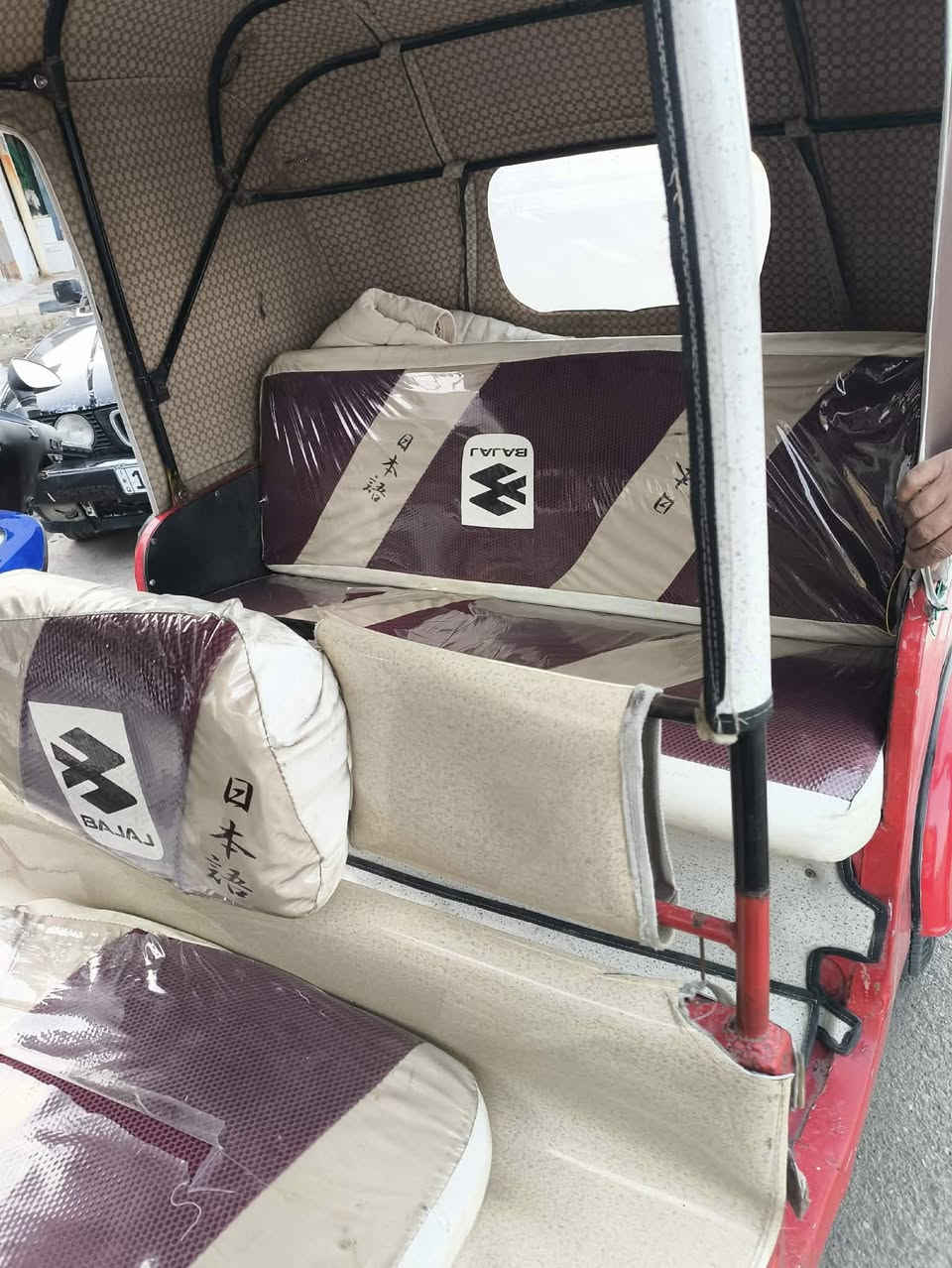 سلام عليكم مكلف بل نشر تكتك موديل 2017 رقم وسنويه تحويل ثاني يوم محرك 2020 نضيف ما بيها اي نقص كبل للشارع سعر 4750 وبيها مجال العنوان واسط النعمانيه 
رقم الهاتف ***********
