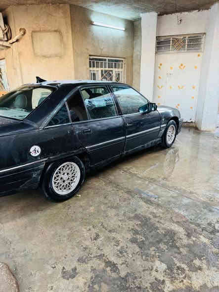 السلام عليكم
اوبل اوميكا موديل 92
كير محرك شرط ✅
كير عادي محرك 2000
سياره جاهزه السعر 29
وترهم مرواس حسب قناعه 
للستفسار اتصل ***********
