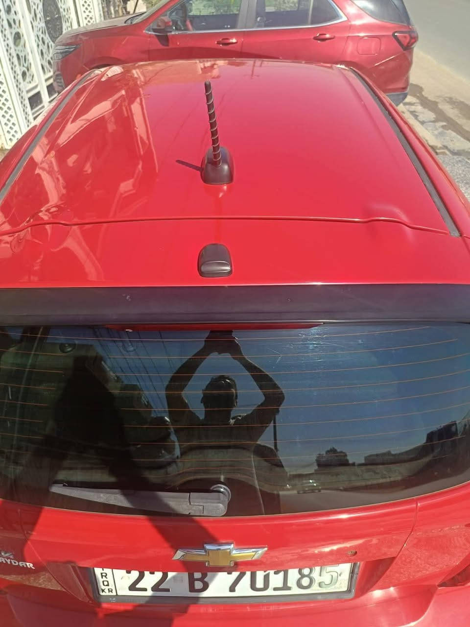 السلام عليكم للبيع سيارة نوع سبارك موديل 2019 اللون احمر رقم اربيل الجديد بأسمي وارد امريكي حادثها جاملغ  وربع البنيد صبغ فقط الباقي كلة مكفول مكينة 4 سلندر السيارة جاهزة وجديدة مابيها اي نقص وناعمة استخدام بيت احنة مستورديهة العنوان بغداد
السعر 87 وبيها مجال بسيط الرقم *********** ضياء
