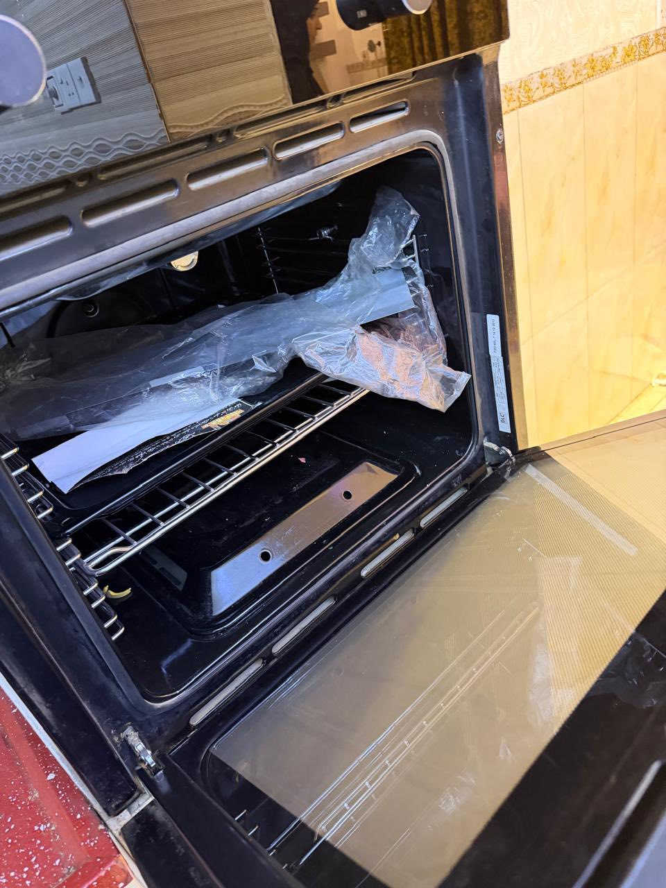 أغراض للبيع فرن و مايكرو وطباخ و شافطة نظيفات كلش بَـßÃŠـسّ للعارض مركة DLC مكاني القاهرة


**إذا كنت صاحب هذا الإعلان وتريد حذفه لأي سبب، رجاءا أرسل رسالة إلى الدعم الفني**