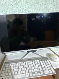 كمبيوتر مكتبي • مواصفاتها بالصور