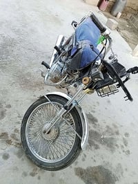 موطور للبيع موديل 2023 ما ناقصه شي ‏‪07733597756‬‏ سعر 300وبي مجال