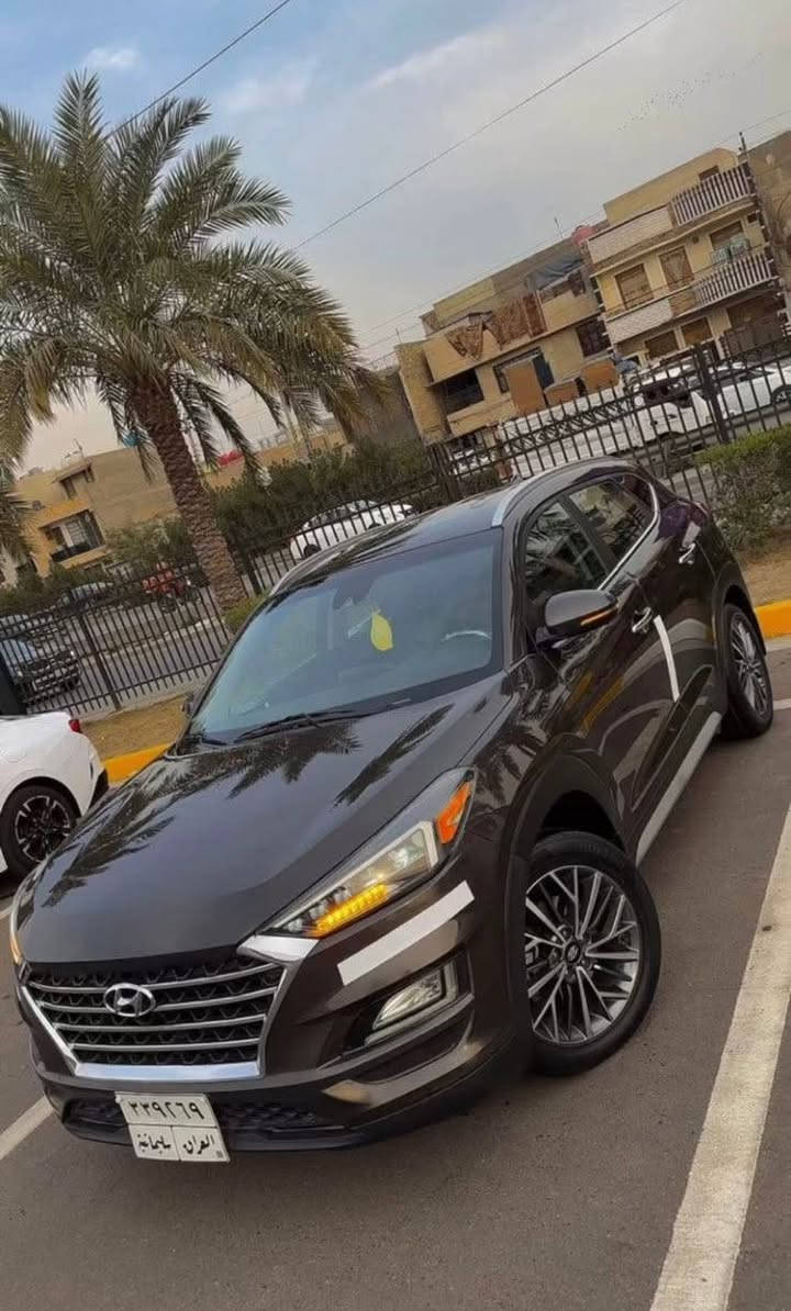 للبيع ……..

توسان ٢٠٢٠ وارد امريكي 

المواصفات فول ما عدى الفتحة 
لمتد …..

رقم الشاصي KM8J33AL4LU158839

حادث بنيد بدون دواخل و بالعراق بارد ربع الباب عكس السايق 
سونار ما عندي 

رقم سليمانيه انكليزي 

ماشية ٣٩ 

للاستفسار 
مكاني بغداد زيونه
***********

السعر 170 وبيها مجال
