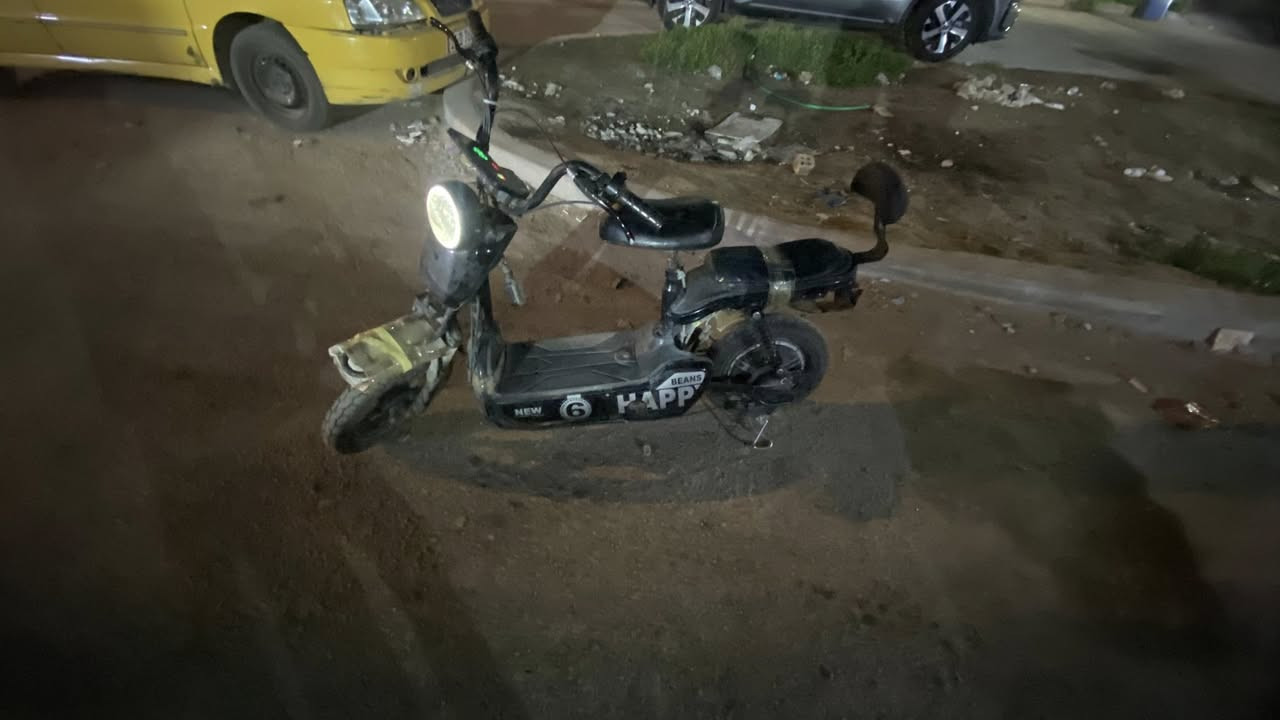 دراجه شحن حجم 14
4بطاريات 
نقص جاملاغات و بريك 
سعر 70 و بيها مجال 
بغداد حي الجهاد الضباط قرب شارع 60
واتساب ***********
