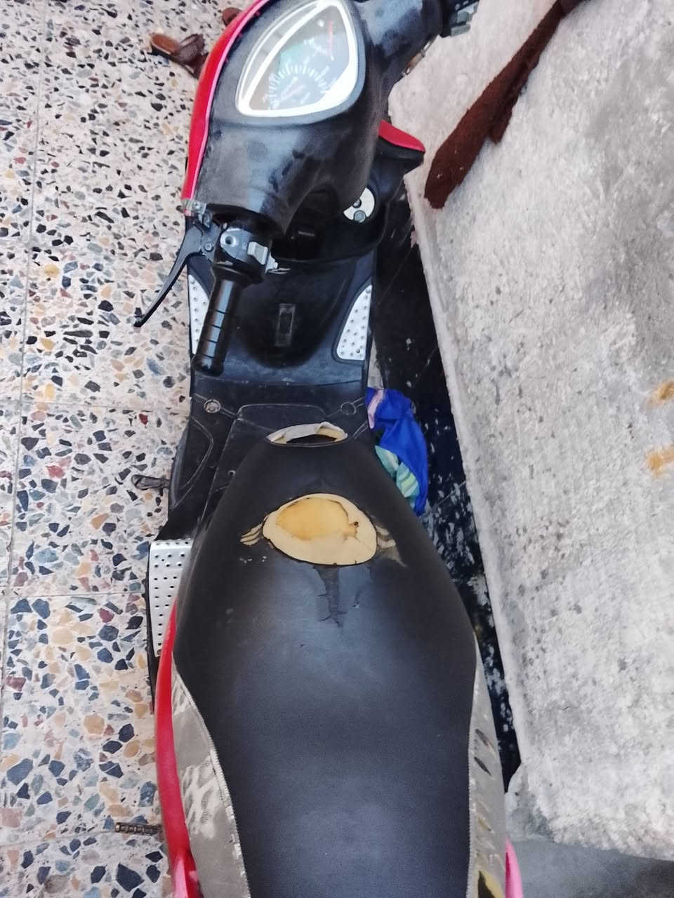 دراجه ماكس عدله خير من الله محتاج واريد ابيعهه مكان مدينه الصدر 
رقم للاستفسار ***********
