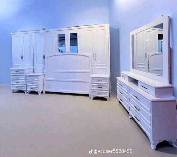 معمل ومعرض حازم الأمي الغرف تزكام جميع مدلات حسب طلب شغل فول وتساب جواب مرحبا مليون د*********** بغداد
