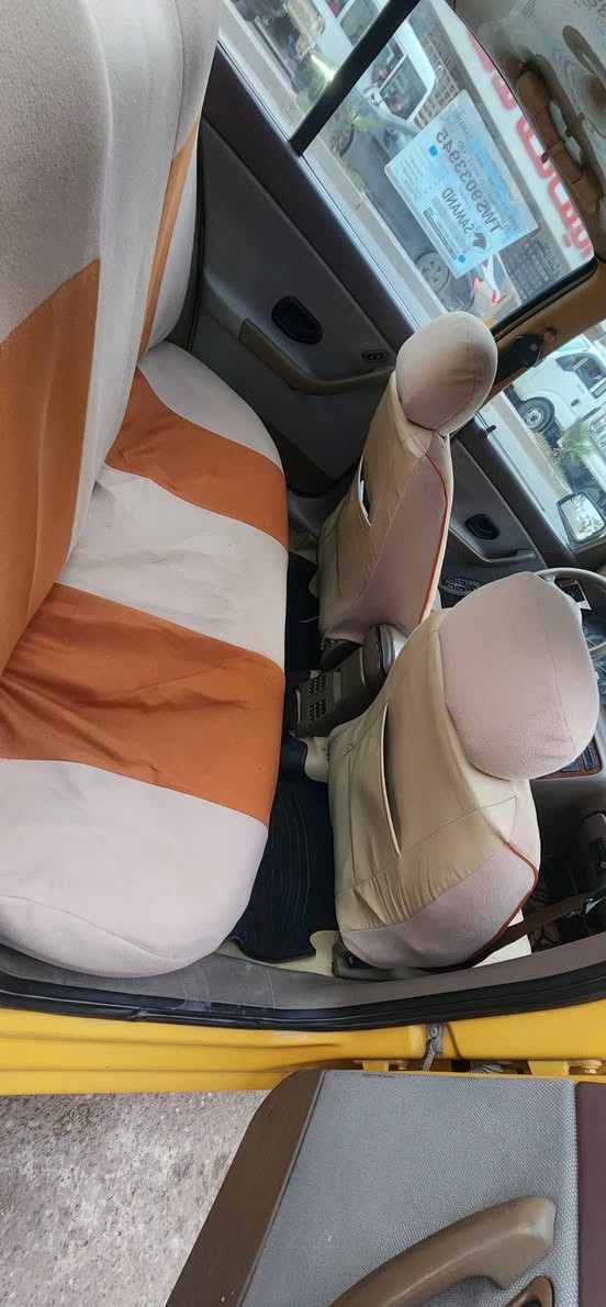 سمند 2012 رقم الجديد مصفره هيئه وغرمات بسمي سياره جديده ومتعوب عليها كل نقص مابيها كهربائيات من دعاميه للدعاميه شغاله تبريد شغال نقص برغي مابيها مكينه وكيرا فرنسي مكينه جديدا خير من الله عينه وصينيه وبوربرين وفلاوين جدد عليها مشط ستيرن ساسكو جديد باتري جديد غرفه نظيفه جدا قطرة خياس مابيها سياره بلاديه بيها فقط نص جاملغ امامي صبغ السعر 49 والسوك كلشي بيه حته ب 20 كل وحده ونظافتها   للاتصال ***********
