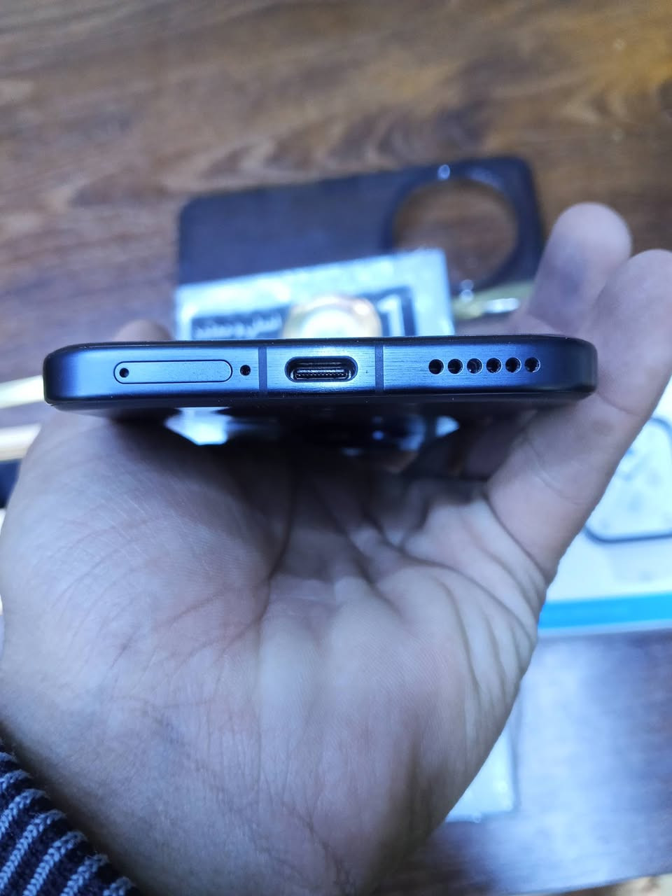 السلام عليكم 
هونر ماجك 8برو ذاكرة 512 نضافة 100/100 ملحقاته كامله ما مفتوحة + الساعه السعر(مليون و225) مكاني بغداد حي اور


**إذا كنت صاحب هذا الإعلان وتريد حذفه لأي سبب، رجاءا أرسل رسالة إلى الدعم الفني**