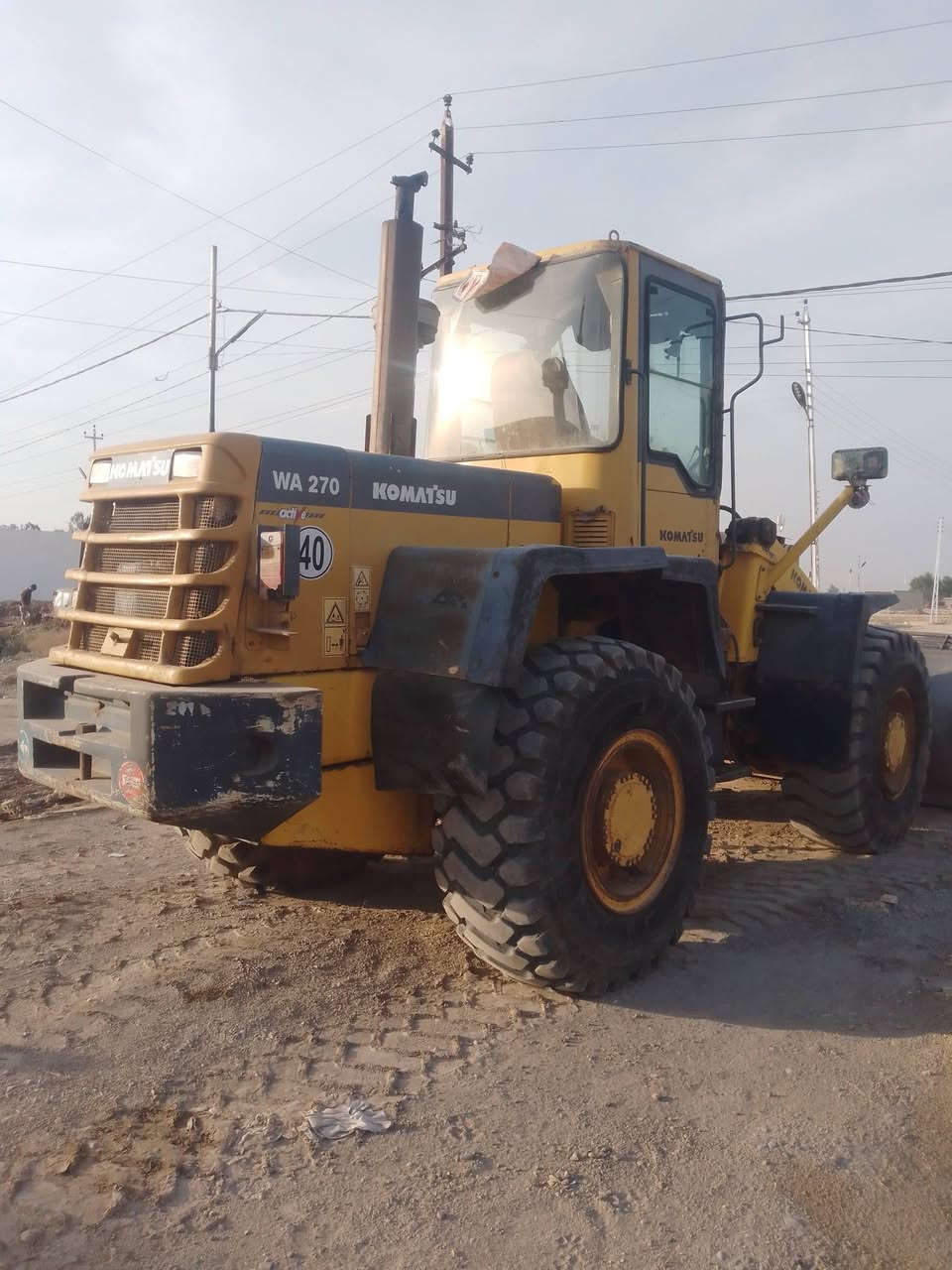 شفل كوماتسو للبيع حجم 270 رقم ***********/***********
