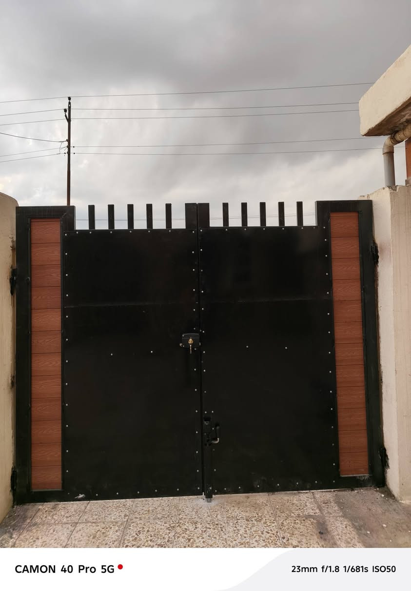 حدادة الهيثم
تم تركيب باب حوش في ناحية الشورة


**إذا كنت صاحب هذا الإعلان وتريد حذفه لأي سبب، رجاءا أرسل رسالة إلى الدعم الفني**