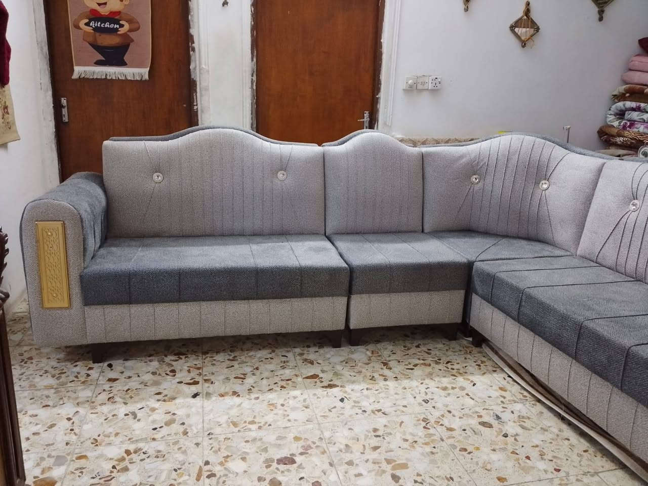 السلام عليكم نصف تخم للبيع جديد ما مستخدم 250
***********

