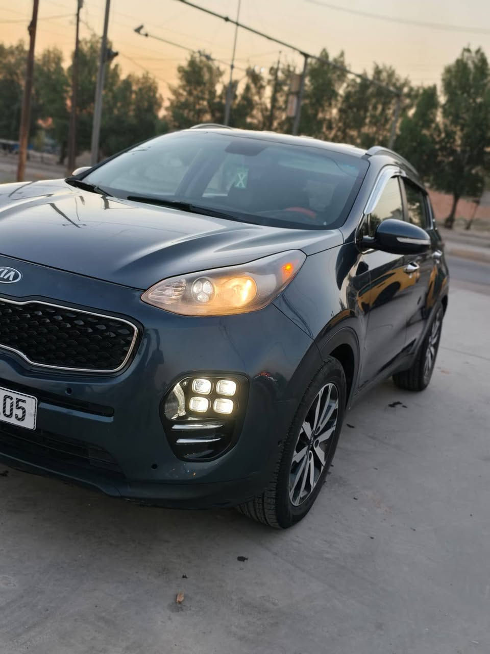 السلام عليكم البيع سبورتج  ماشيه 91 موديل 2018 رقم بغداد الجديد ورارد امريكي حادث بابتين اليمنيه مبدله مكينه 2400 تبريد منضومه غاز جديده قبل شهر  المكان الدوره الاستفسار الاتصال برقم *********** ترهم اقساط ونقد

