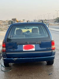 استرا للبيع موديل 1991 گير ومحرك شرط طخم جديد صبغ عام جماليه رقم بغداد...