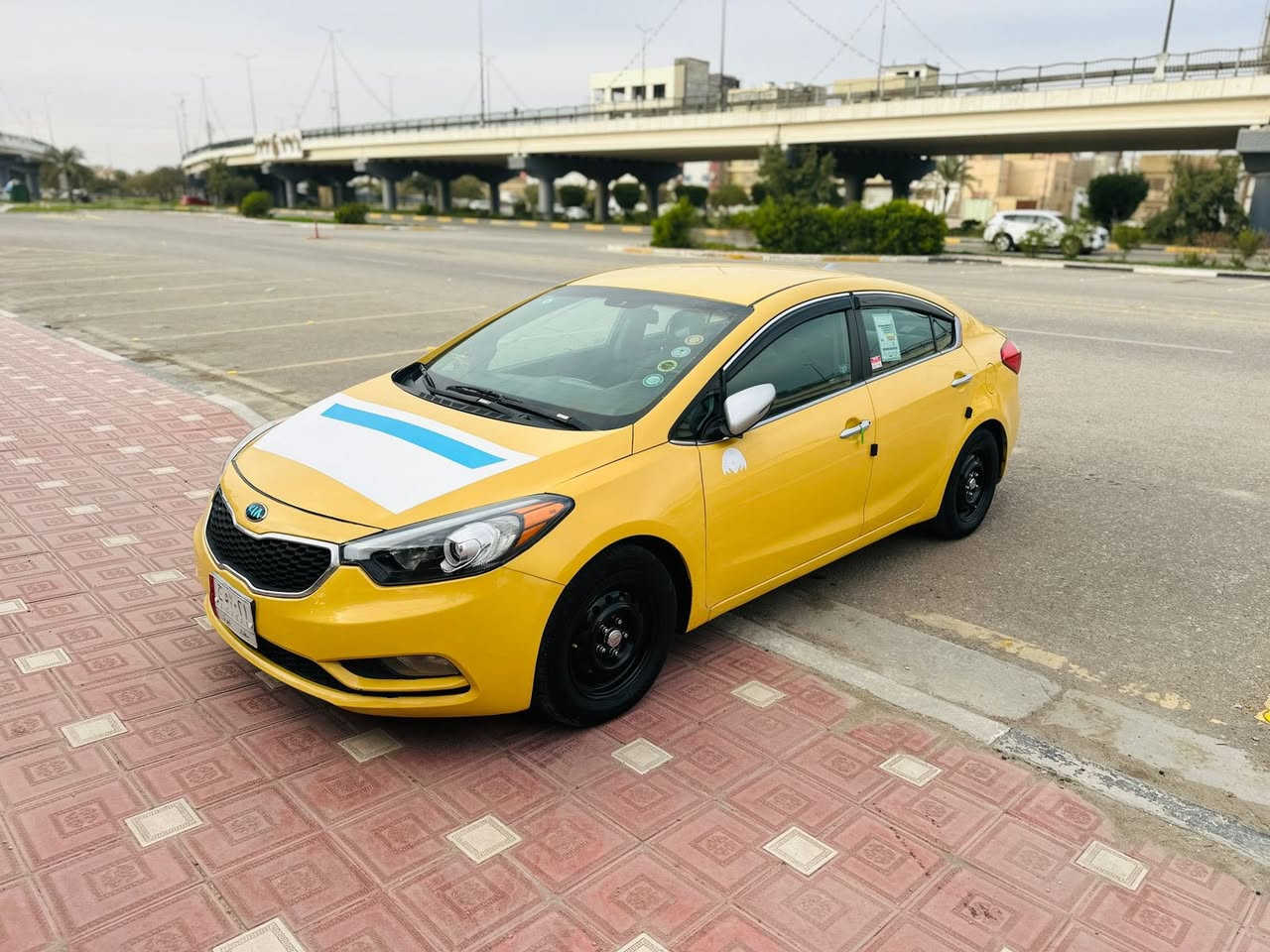 السلام عليكم فورتي 2015 حادثه بنيد فقط بدون دواخل  ليبل واحد سونار مرفق بل المنشور  الاستفسار***********  السعر 110 مجال بسيط موصفات شاشه كامره محرك 2000 دوش تحكم استير حداديه تخم تاير جديد المكان كربلاء
