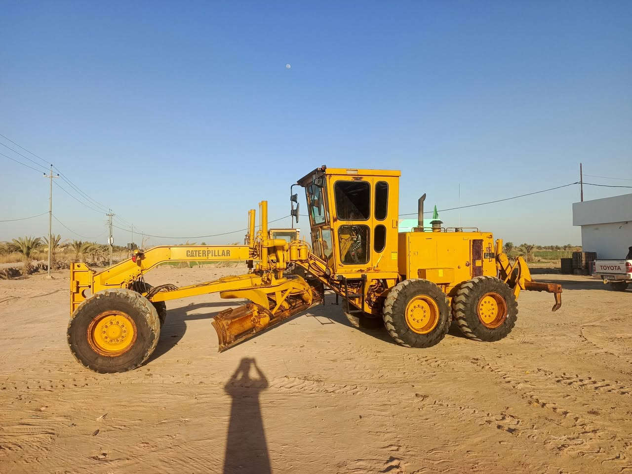 السلام عليكم كريدر موديل 79 جي 12 جاهزه مجهزه لحد البرغي مال جناي ماكينه جديده وضعه شركه كله بلاد وروتر تحيه ويل 25 صبغه بلاديه مكينه كبل للشغل مرقم اوجاهز مداور ثاني يوم  السعر  450وارقه فقط الشراي يتصل ***********
