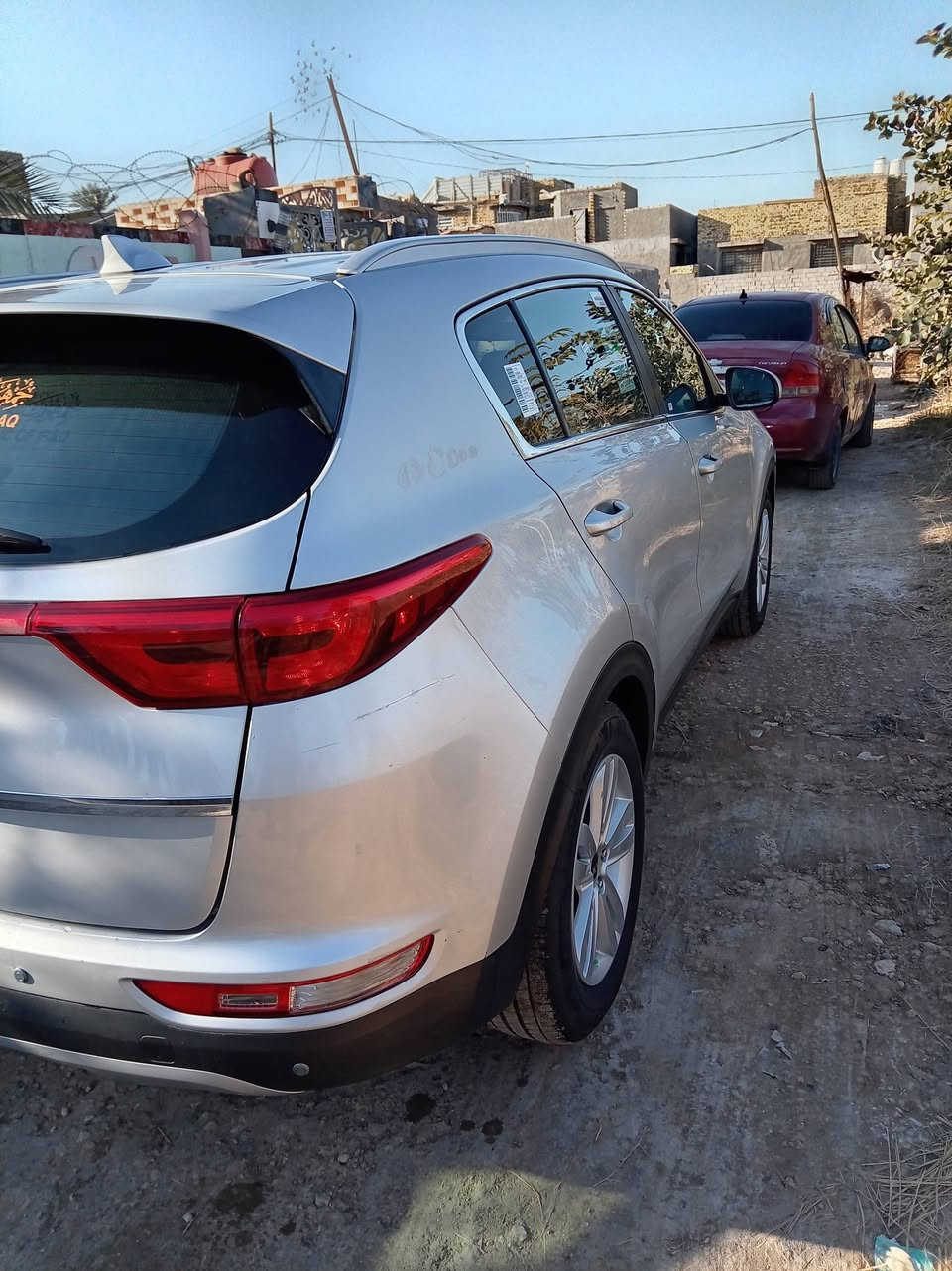 سلام عليكم كيا سبورتج موديل 18 بغداد الدولي الجديد سنويه لل٣٠ جاملغ صبغ وبنيد سونار موجود بيه ليبل واحد مكينه 2400 ماشيه 61 الف مكينه كير حداديه جديده تخم تأيز سياره جاهزه مكاني بابل وجديده سياره وضع الشركه السعر 145 وبيها مجال شرط المداور ***********
