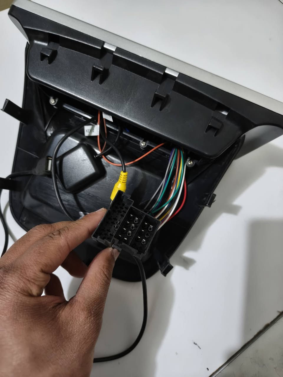 شاشة ايباد فول نظافة استخدام قليل جداً شهر ونص تقريباً للبيع مع كامل ملحقاتها كامله مكمله فقط شدها قيم واخذها باليرضي الله راسل خاص او ع واتس اب ***********
