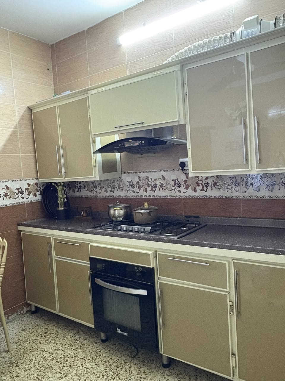 المنيوم الاصلي ثقيل جداً سطح مرمر طبيعي سعر الفصال ٣مليون وربع  البيع مليون و٢٠٠


**إذا كنت صاحب هذا الإعلان وتريد حذفه لأي سبب، رجاءا أرسل رسالة إلى الدعم الفني**