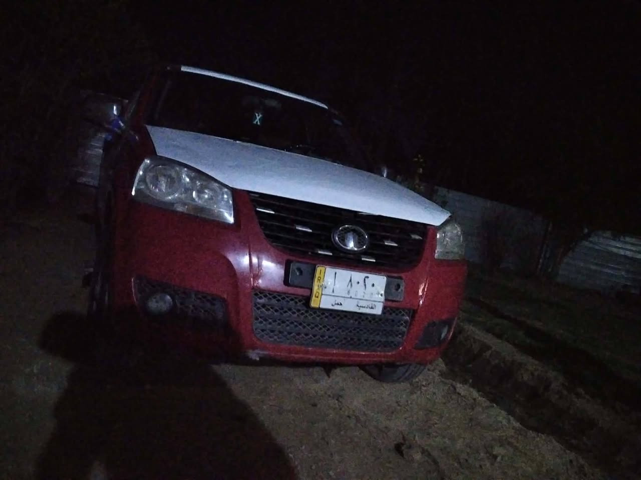 كريت ويل للبيع موديل 2012 سياره حلوه ونظيفه حداديه بجيس وتخم تايرات بنايلون ومكينه  كفاله عامه بس مخيس شويه ورشيتهن السعر 58 وبيه مجال العنوان بابل الشوملي الهاتف ***********!////////***********
