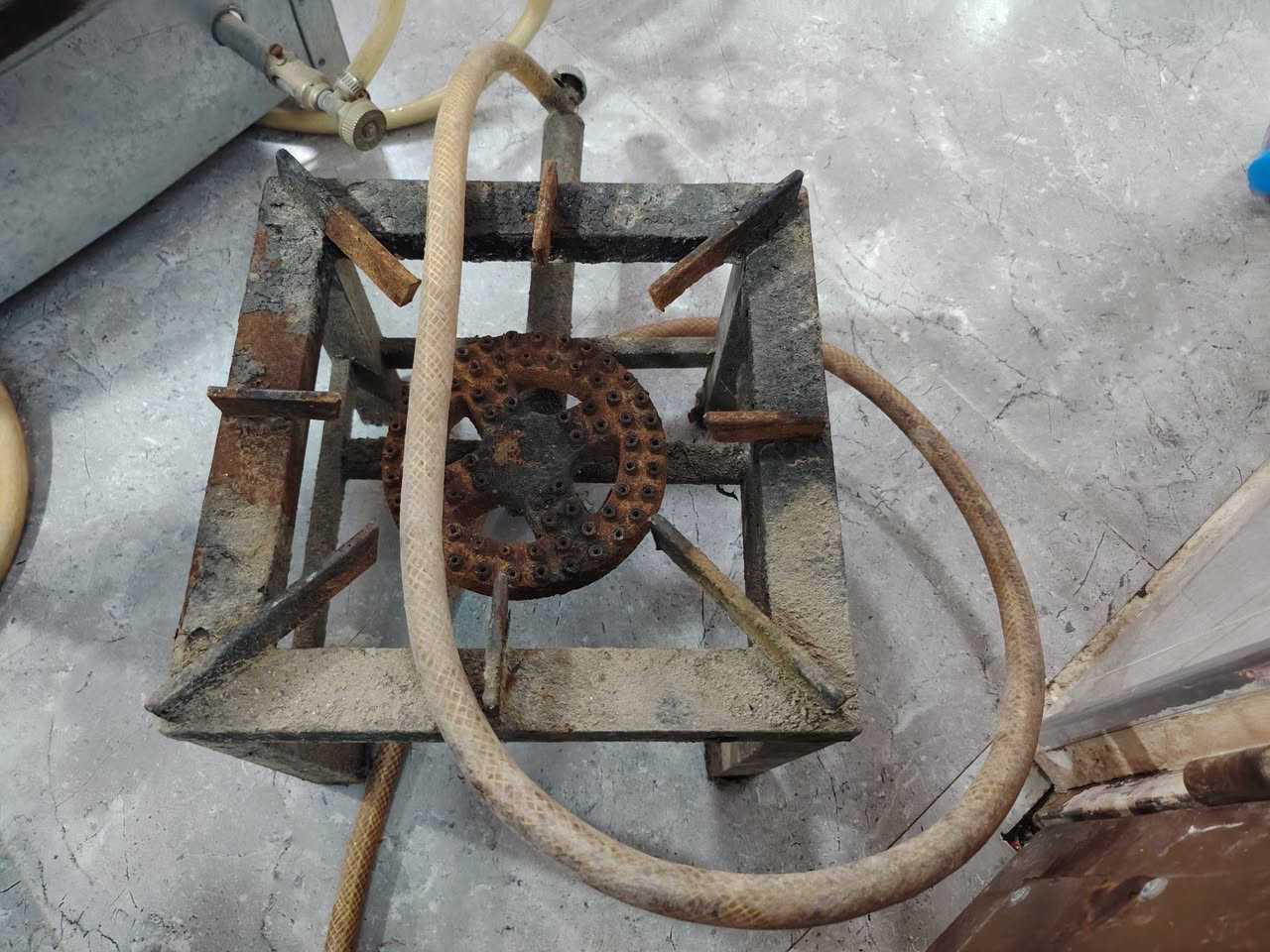 تنـور غـاز ارضـي ومشـعل قيـمهم وخـذهم مڪانهم موصل حي قاهرة شـارع الخـوصر


**إذا كنت صاحب هذا الإعلان وتريد حذفه لأي سبب، رجاءا أرسل رسالة إلى الدعم الفني**