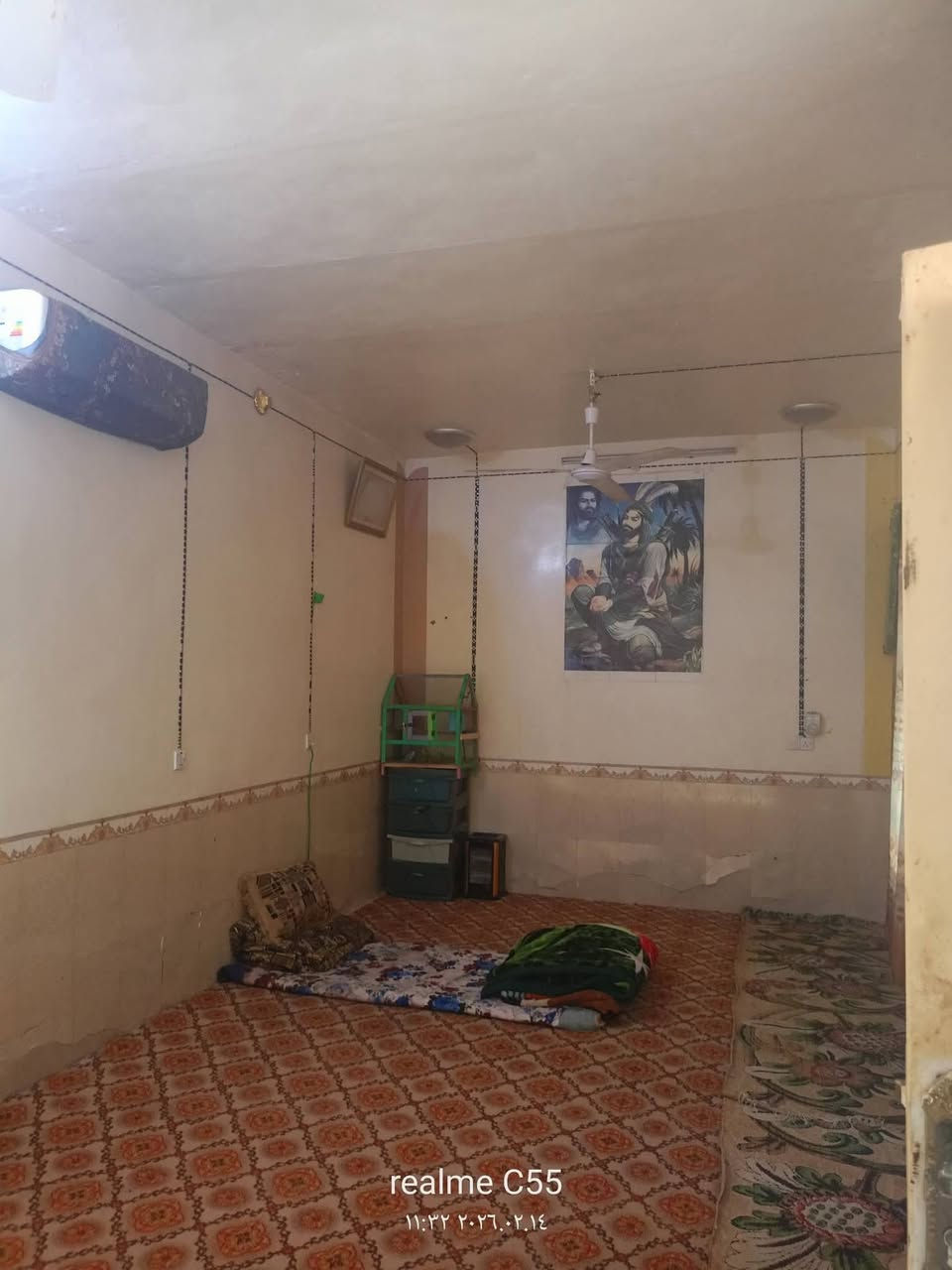 ياالله يازراق بيت للبيع المساحة الكليه 300 متر على ساحه حي  الامام  منطقة خويلد يتكون من استقبال وغرقيتين ومطبخ وصحيات خارجية وحديقة كافة الخدمات موجوده ماء كهرباء  تبليط ارصفه مجاري مدارس جامع  الأرض ماليه ومشموله بالتطويب البيوت كلها مرقمه وبي وصل من البلديه قريب على الامام الحمزه  للاسفسار ومعرفة التفاصيل والسعر  مراسلة الصفحة أو الاتصال الأرقام  ***********
