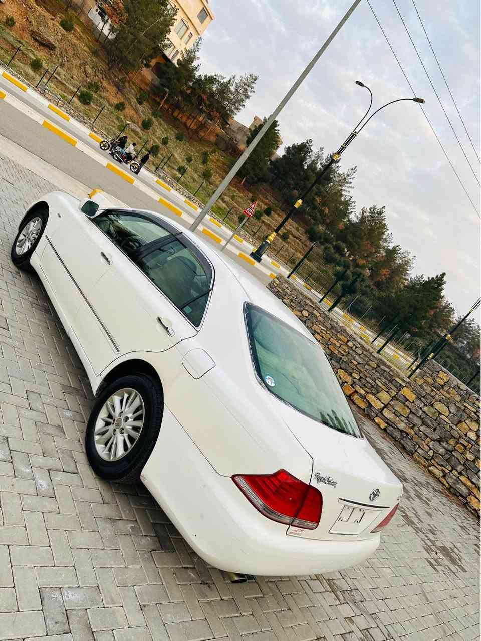 سەرەتا بە ناوی خودا..
شاهینە براوە 
٢٠٠٥
١٨٢ مەکینە گەورەی بێ دوکەڵ
بێ تەقەورەقە 
بێ دەعام لێدراو 
بێ چاڵەوو شوخت 
سەقفوو کەڤەر گۆراوی بەشەرت 
ناوزەرد 
سکان کارەبا 
٤ کوشن کارەبا 
سەیارەکە تازە داغڵەو کامل مەسرەفی کراوە 
سکانی وەک ئاوو نەرمە 
ماشاآللە جوانو بێ کێشەیە ..

شوێن هەلەبجەی شەهید 
***********
ڤایبەر و واتس ئەپی لەسەرە لەخزمەتانام … حلبجة, السليمانية
