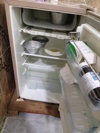 ثلاجه غرفه • عل فحص • الشهداء