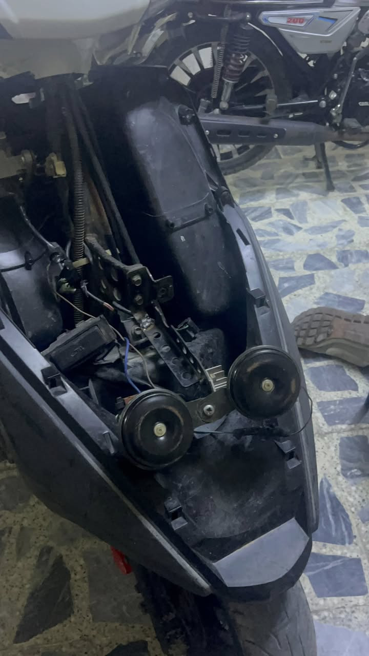 ‏سلام عليكم حبيبي دراجة فريز 500وبيها مجال شراي ‭٠٧٧٥ ٩٦٩ ٧١٢٢‬
