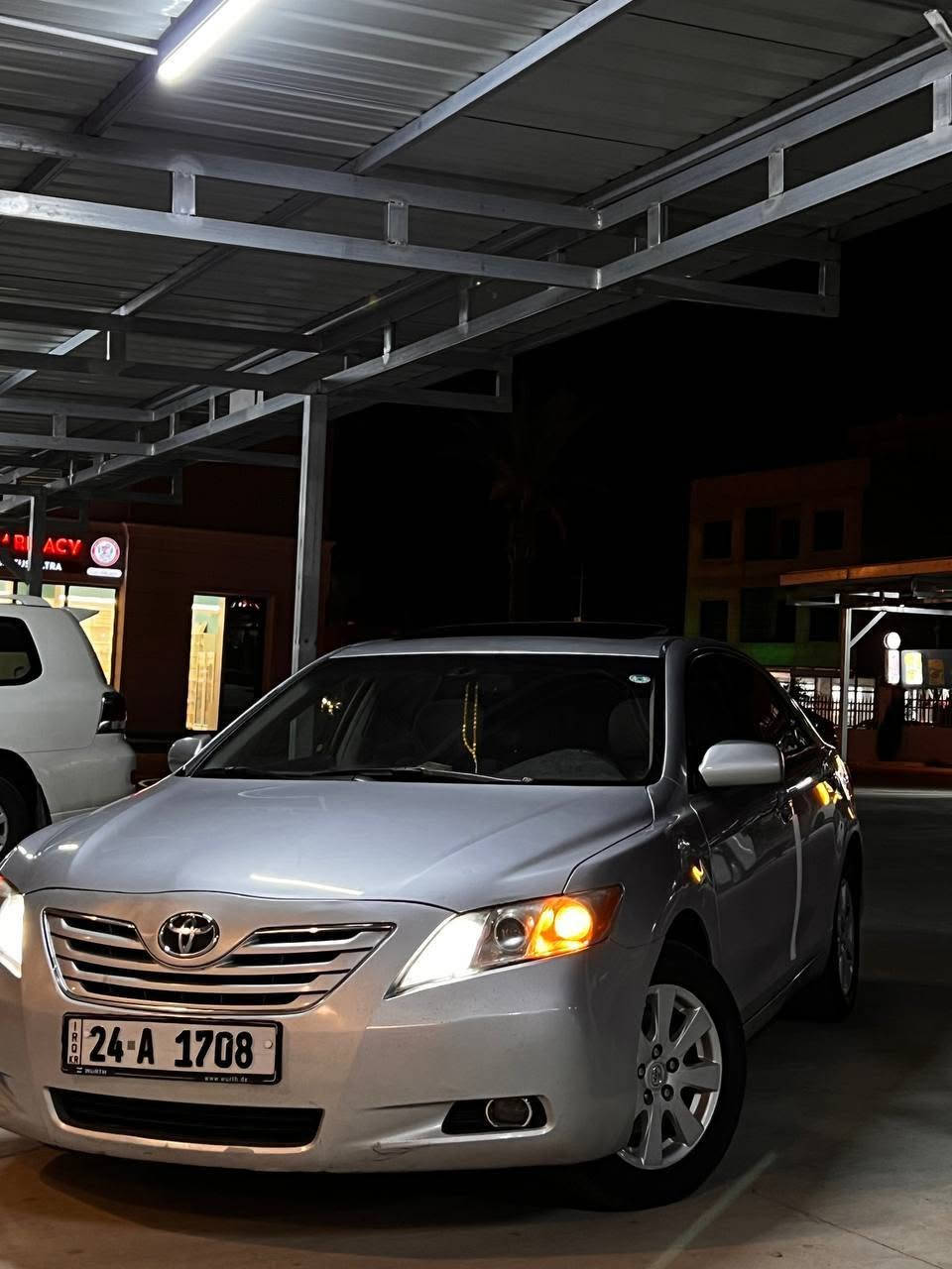 كامري 2009 XLE - limited
بدون دعم و صبغ 
سنوية جديدة الى 2028
گير اوتوماتيك , فول مواصفات تبريد مركزي ، سلايد , گير و محرك شرط 

المشتري يتواصل على الرقم 
*********** سميل, دهوك
