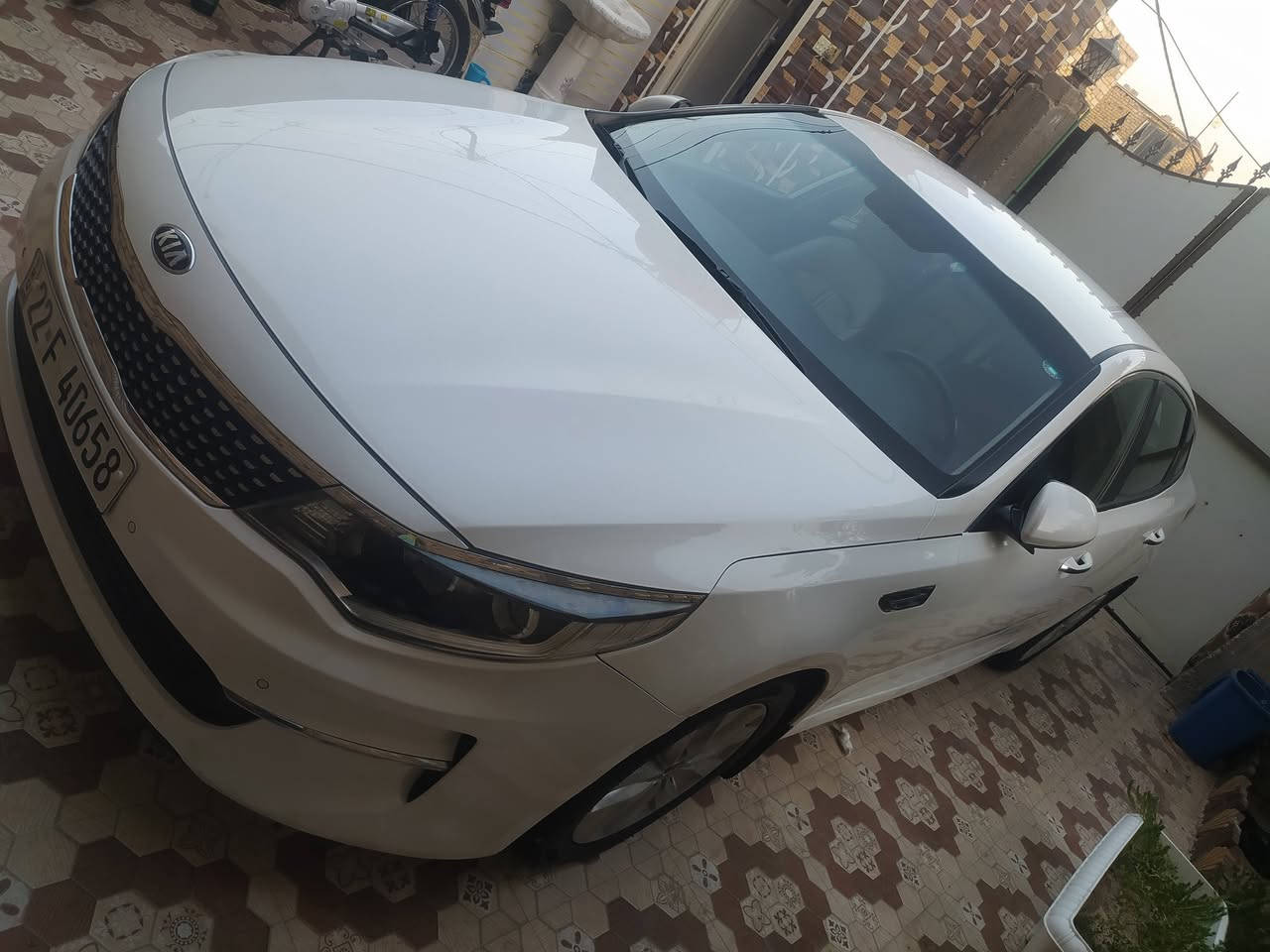 نابتيما 18خليجي  كفاله عامه محرك ٢٤٠مواصفات عتياديه شاشه بصمه زنون حساسات رقم اربيل العنوان ديوانيه مركز ***********
