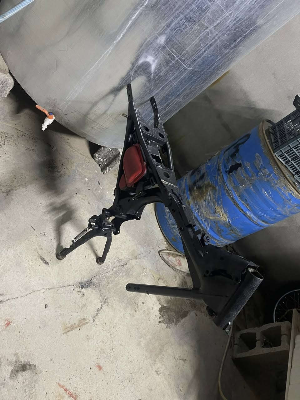 شاصي عادي للبيع كلش نضيف شيال مالته ويا كامل سعر خاص 🟥🟥🟥🟥🟥🟥


**إذا كنت صاحب هذا الإعلان وتريد حذفه لأي سبب، رجاءا أرسل رسالة إلى الدعم الفني**