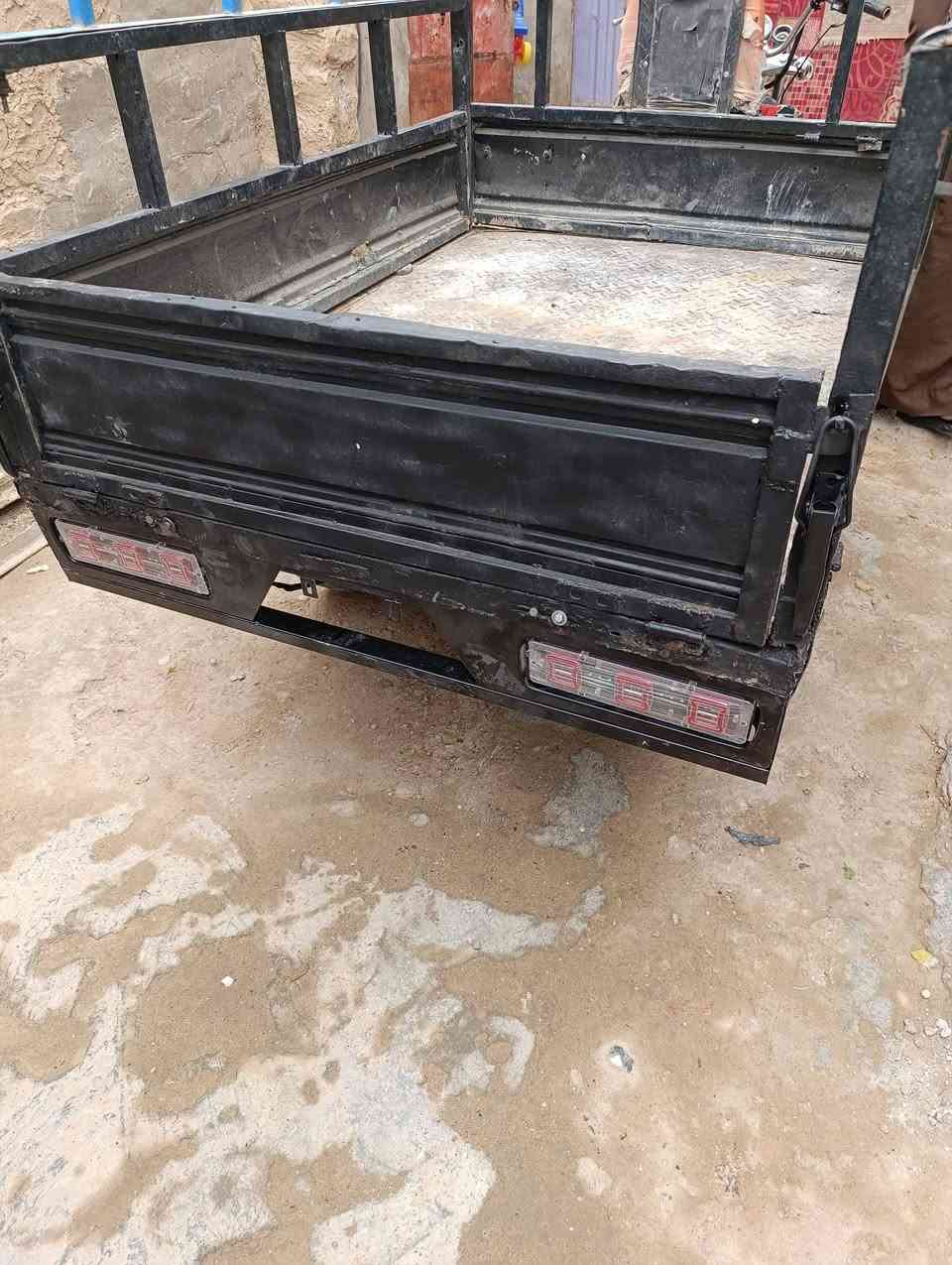 سلام عليكم ستوته موديل 2013 اوراق من الوكيل مداور السعر 650 وبيها مجال قليل  ***********
